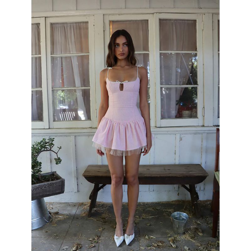 Faitpar Romantic Girl Sweet Style Honey Pink Color Stripes Mesh Cinched Figure Flattering Puffy Dress Sling Dress