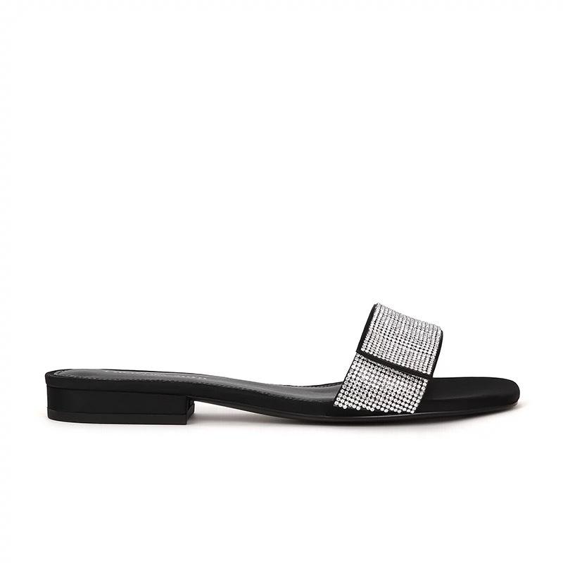 2025 summer new French square head rhinestone slippers women's fashion versatile flat bottom cool slippers women's summer wear