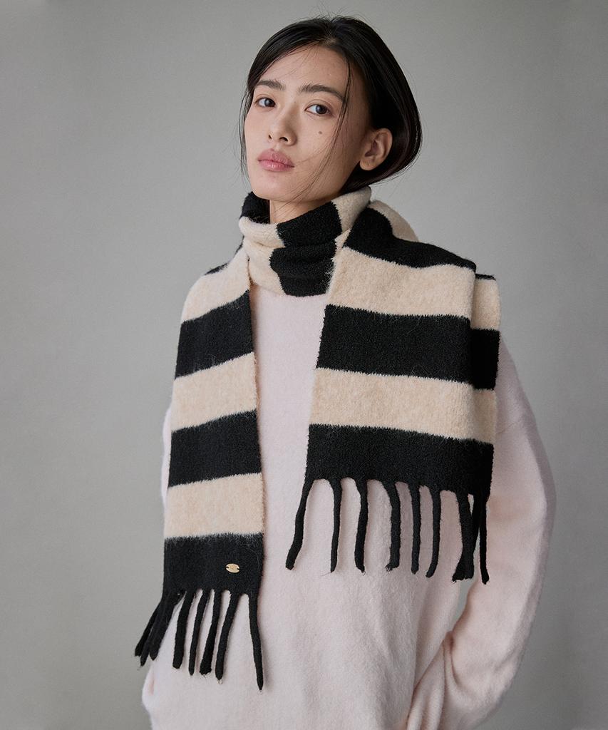 COQUET Heritage Stripe Wool Muffler Cream Black