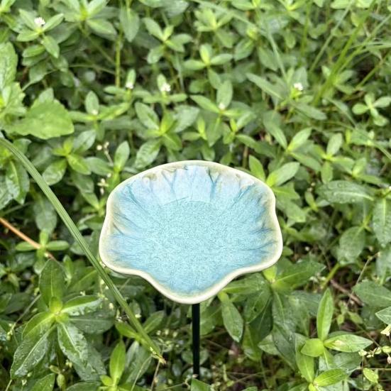 Bienenwassertränke mit Ständer, Schmetterlings-Trinkstation Gartenkunst, Vogeltränke mit Blumen für den Außenbereich, Geschenk für Bestäuber