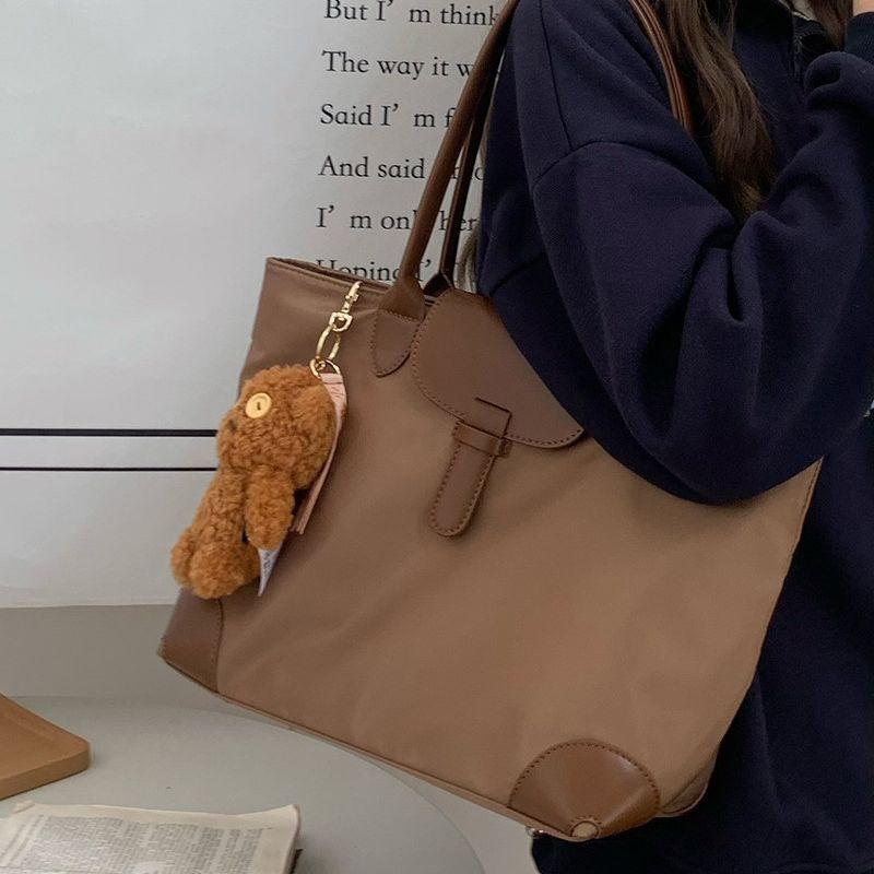 2026 New Women Daily Commute Large Capacity Handbag Lady Nyl Versatile Tote Tote Bag Female Affordable Wholesale Shoulder Bags