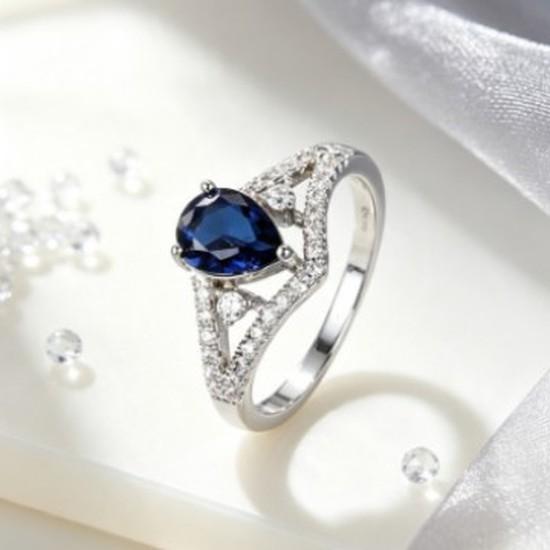 Vintage court-style pear-shaped blue diamond ring Light luxury, vintage-style, layered, hollowed-out, and diamond-studded women's ring