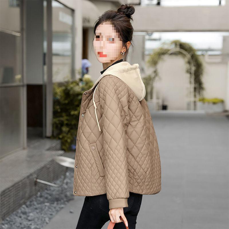 Women's Crack-Free Wash-Free Hooded Down Jacket - Short Style for Autumn and Winter 2025, Faux Two-Piece, Diamond Pattern.