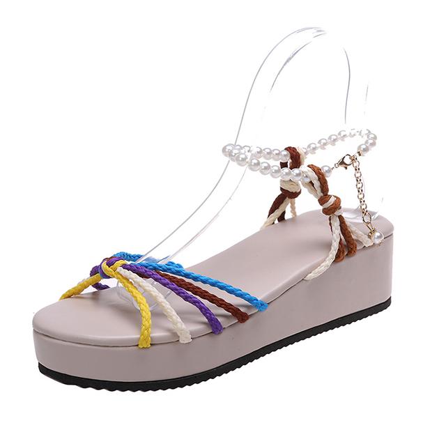 Barva Summer Beach Bohemia Sandály Ženy Perly Kotníkový pásek Gladiátor Boty Žena Platforma Klínky Sandály De Mujer 43