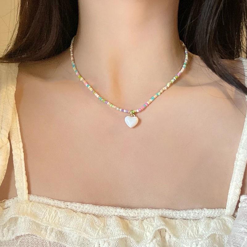 Versatile Mori candy color love beaded necklace female cute girl wind sweet temperament collarbone chain new