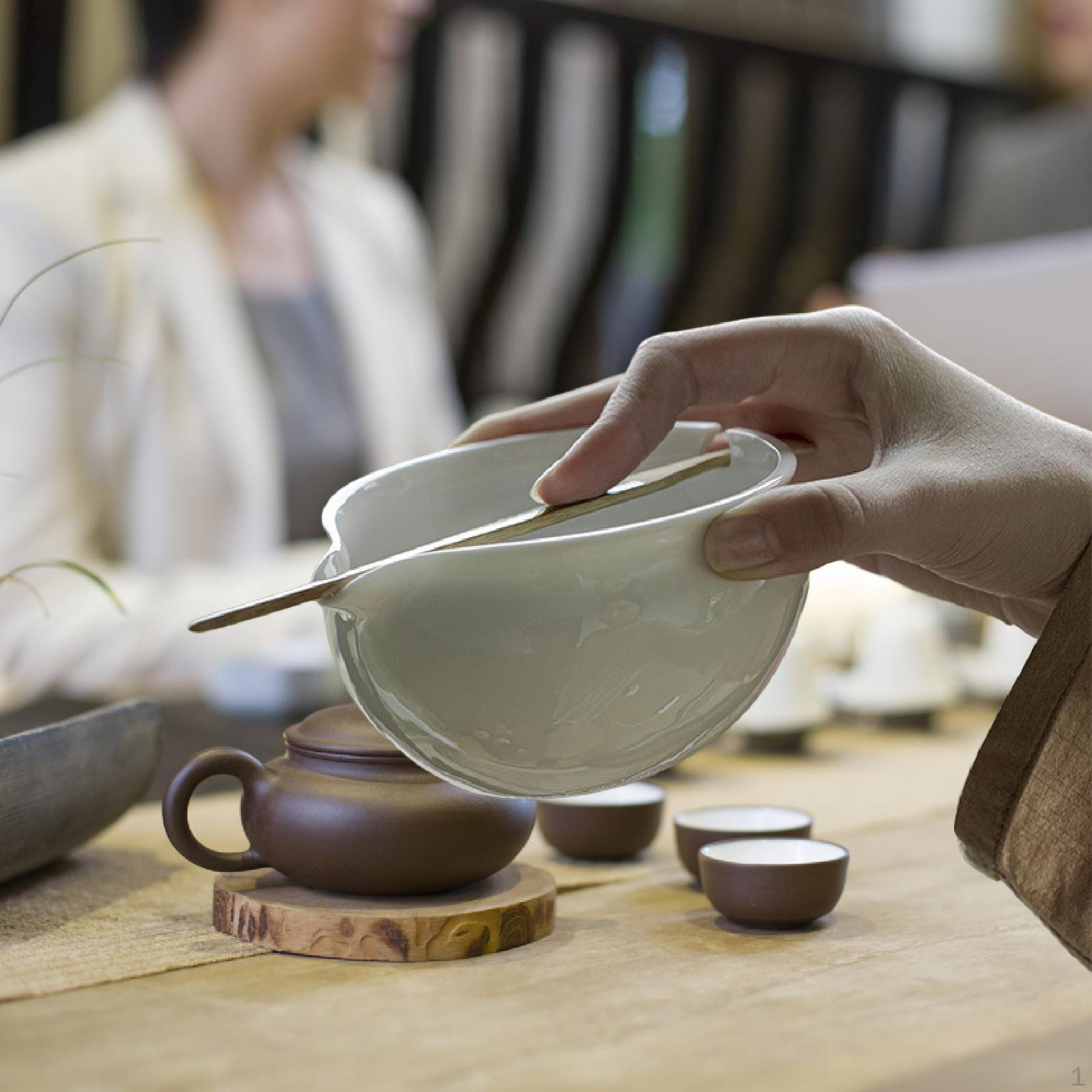 

Ceramic Matcha Bowl Set Green Tea Cup Making Tool Handcrafted Gift Chawan with Bamboo