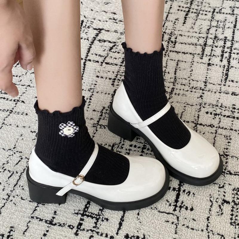 Fashion Simple Platform Single Shoes Autumn New Round Toe Shallow Mouth One Belt Non-slip Wear-resistant Square Heel Mary Jane Shoes