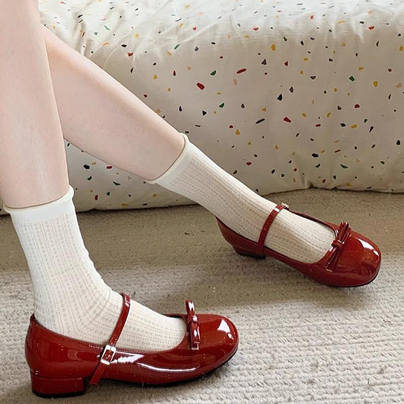 

Модные винно-красные туфли Мэри Джейн на толстом каблуке, женские, лето 2025, новые, туфли для свадьбы с бабочкой, с круглым носком, маленькие кожаные туфли 40 красный