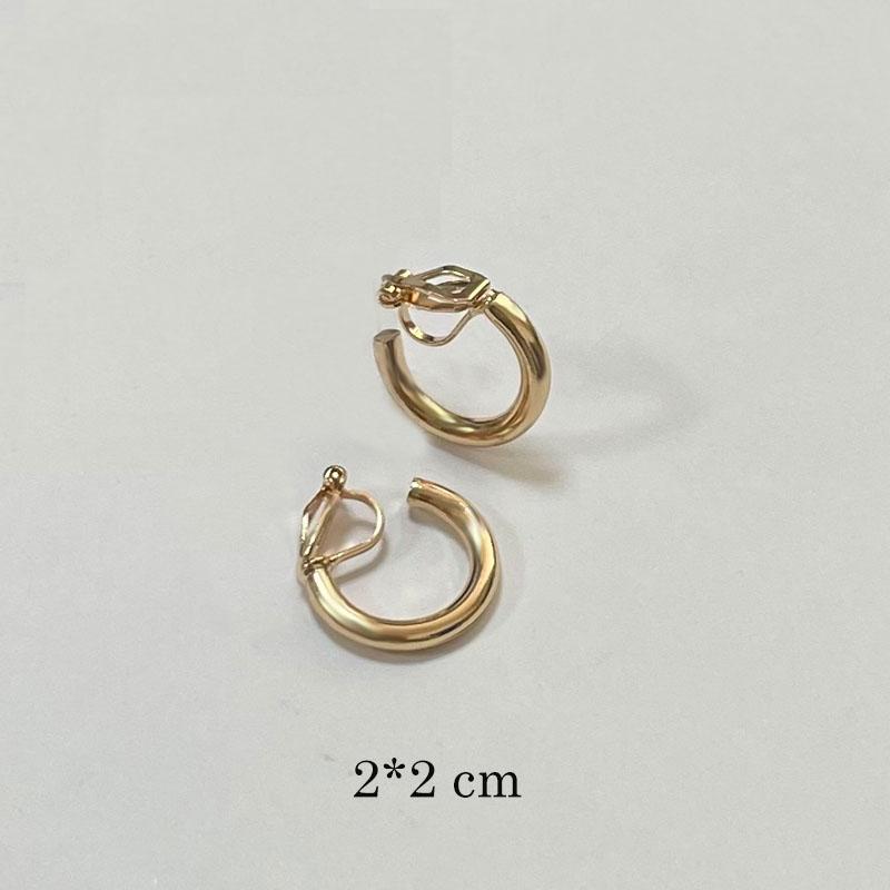 Trendige koreanische minimalistische Statement-Clip-Ohrringe Schmuck Elegante goldfarbene geometrische Clip-Ohrringe ohne Piercing für Damen