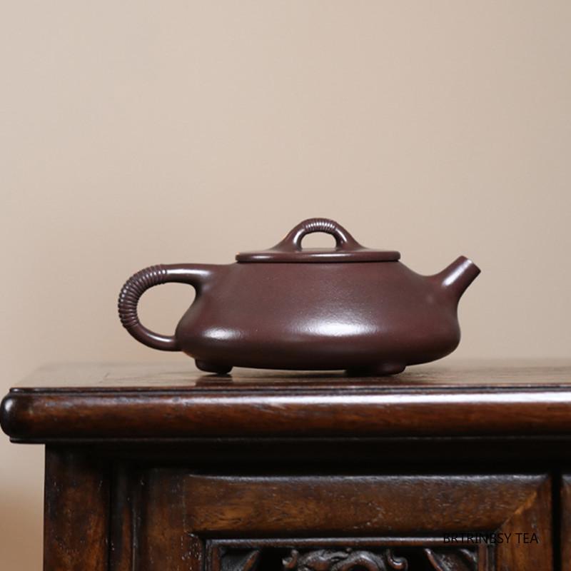 170ml Chinese Yixing Purple Clay Teapot Handmade Triangular Shape Tea Pot Raw Ore Purple Mud Kettle Household Zisha Tea Set