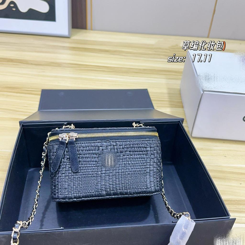 Mini Chain Bag for Women, Autumn/winter New Niche Design Box Bag, Versatile Single-shoulder Crossbody Bag