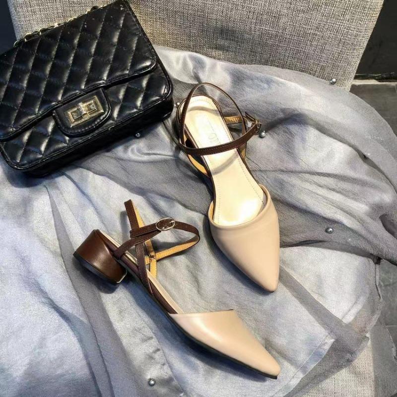 Sandals Women's 20 New Spring and Summer New Pointed Head Bag Head with Medium Heel Thick Heel Shoes