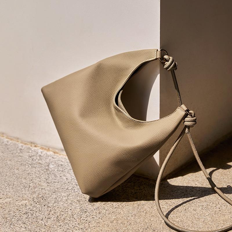 Mrs. Qiao 2025 New Bag Single Shoulder Bag Women's Tote Bag Daily Commute Versatile Genuine Leather Women's Bag