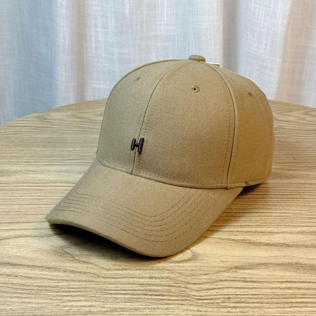 Woolen Embroidered H Letter Duck Cap for Women Autumn and Winter Versatile Youth Casual Baseball Cap for Couples