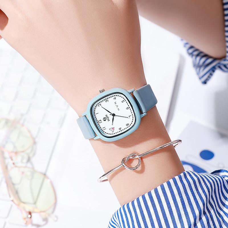 Student Fashion Square Heart Quartz Watch For High School Exams With Leather Strap