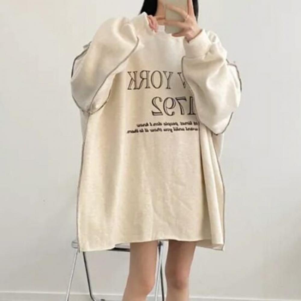 Navava Casual LeTTering Loose FiT Round Neck Long Sleeve T shirT nT2229