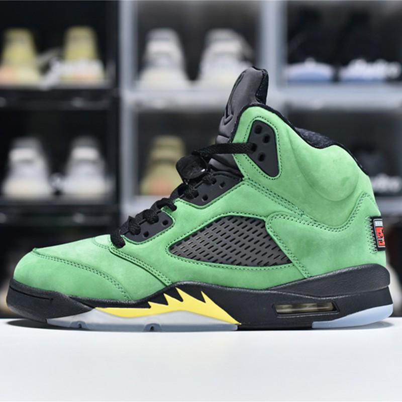 Pantofi de baschet autentici AJ5: Aripă de Cicadă Neagră, Pânză Albă, Albastru Gheață, Roșu și Galben Multicolor AJ6 Variație Sportivă.