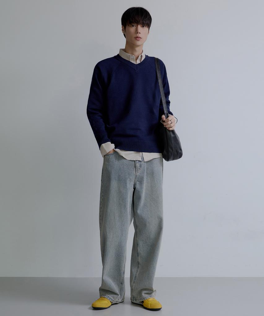 NODU V-Neck Herasi Raglan Crop Knit [Navy]