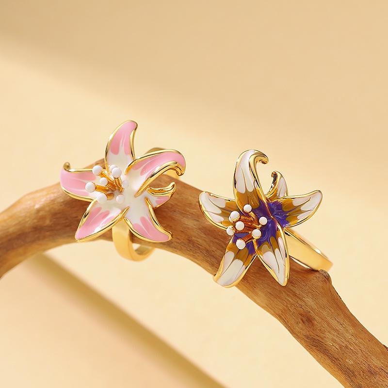 Mori Sweet Temperament Pastoral Style Oil Drop Enamel Glaze Stamen Flower Adjustable Opening Ring High-end Jewelry