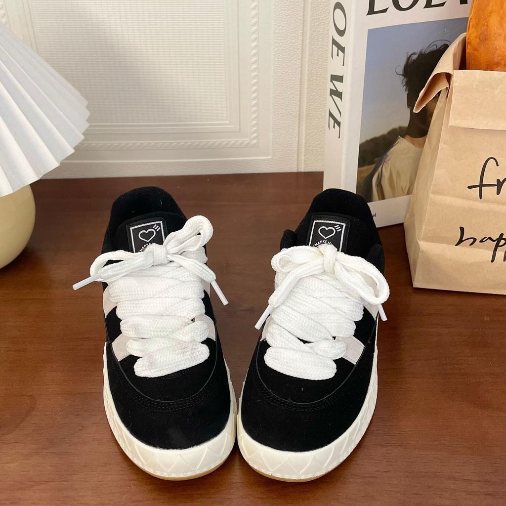 Autumn ins Hong Kong style retro couple bread small black shoes ulzzang student leisure sports skateboard shoes