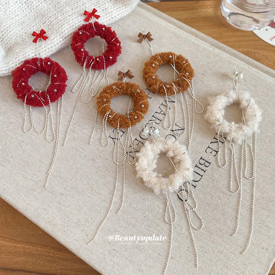 Silver Needle Fluffy Tassel Bow Earrings: Retro, Creative, High-End Winter Accessories for Women