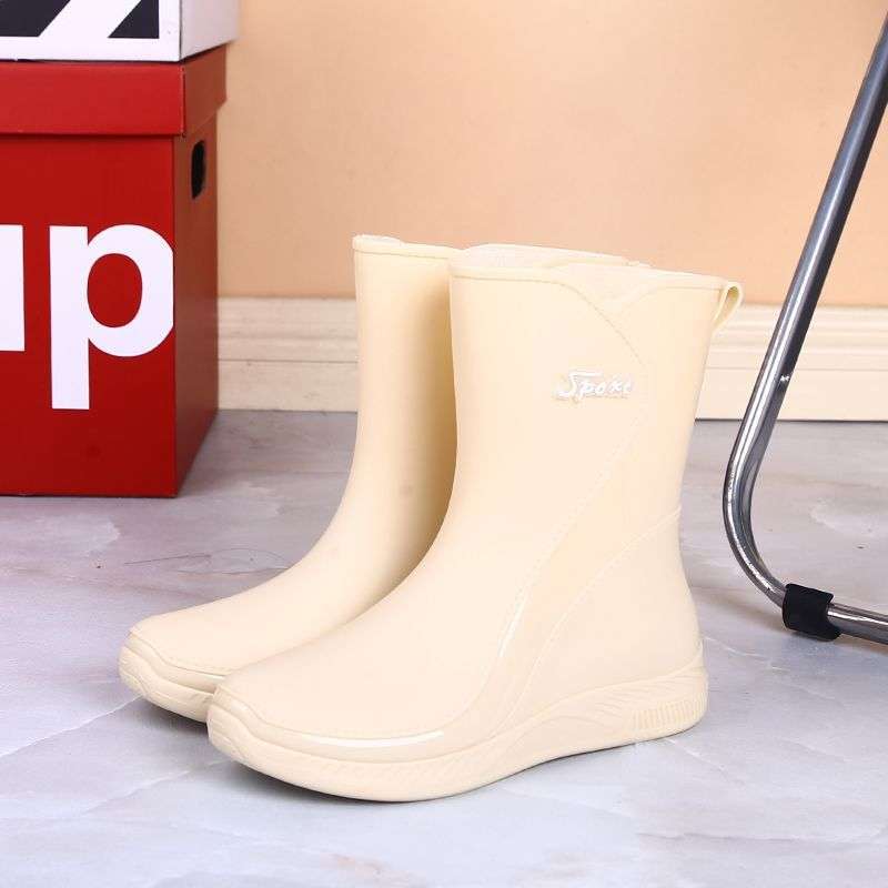 2025 New Rain Shoes Women's Fashion Wear Non-slip Foreign Style Medium and High Tube Water Shoes Adult Soft-soled Long Rain Boots