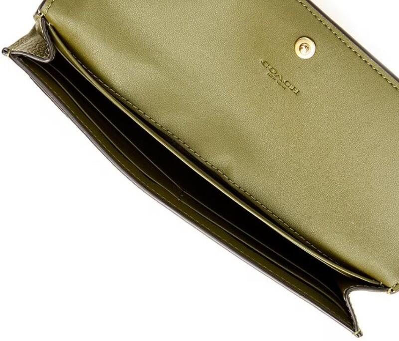 Coach Long Wallet Green Designed Enhance Luck Financial Fortune. Features Card Case Slots. Suitable Both Men Women. Boutique Line 2025 Autumn/winter