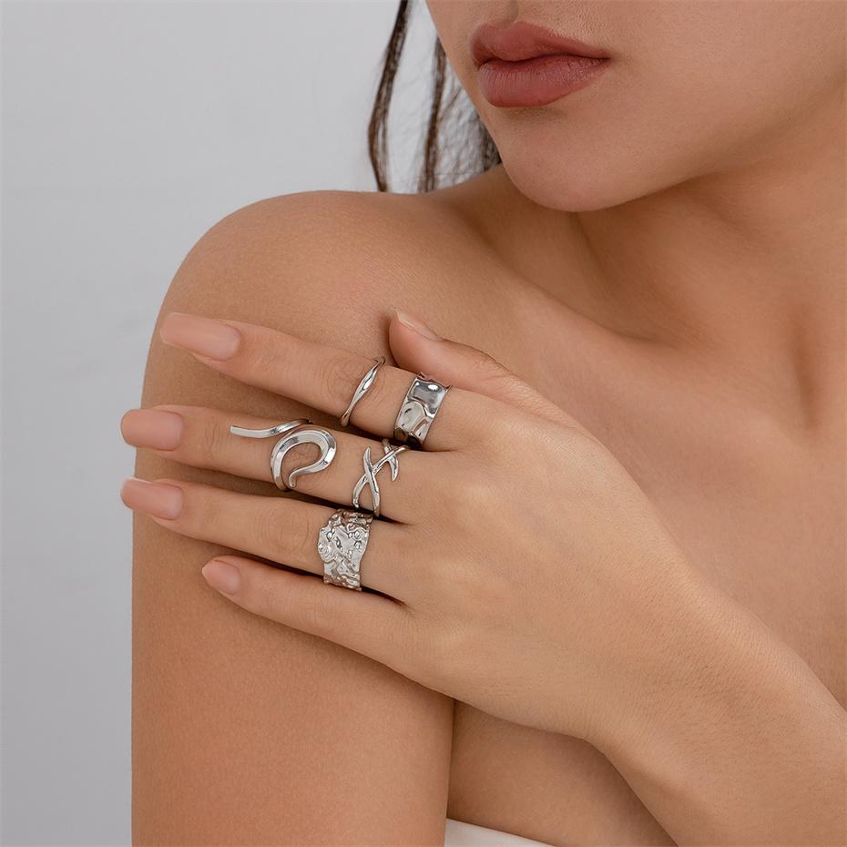 

Ingemark 5Pcs Goth Geometric Irregular Rings for Women 2026 Trend Vintage Hollow Adjustable Open Finger Ring Couple Wed Jewelry