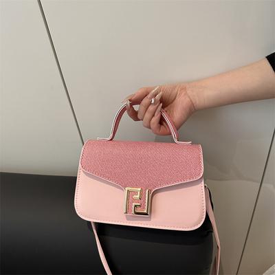 Niche Simple Baguette Armpit Bag Women's New Fashionable Versatile Handbag Elegant Shoulder Messenger Bag