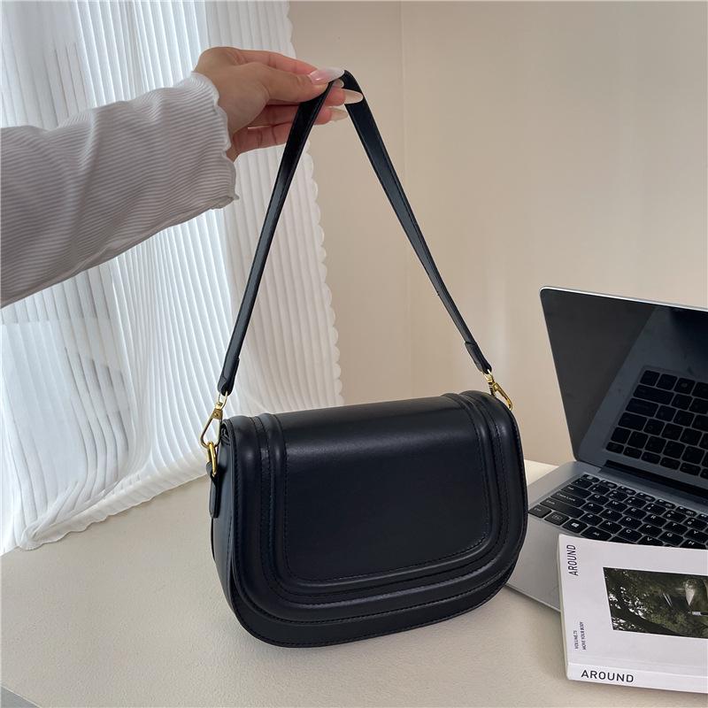 

2025 Коричневая сумка-седло кроссбоди высокого класса Mykonos для женщин - Нишевый дизайн, Повседневная сумка под мышкой для поездок на работу чёрный