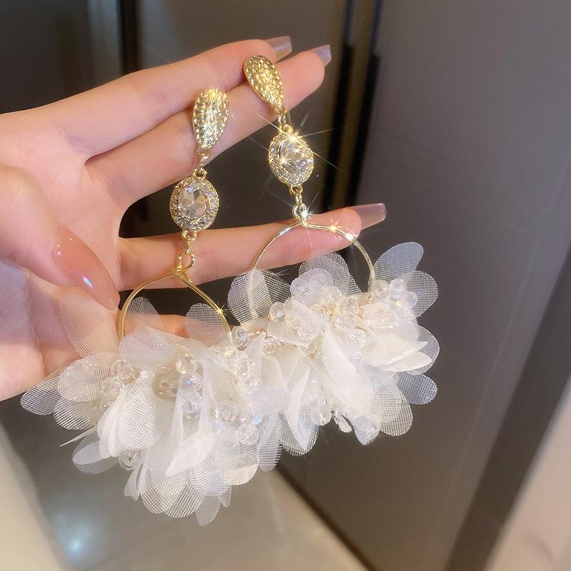 Mesh Flower Earrings Retro Small Fresh Personalized Versatile Stud Earrings Trendy New Design Earrings
