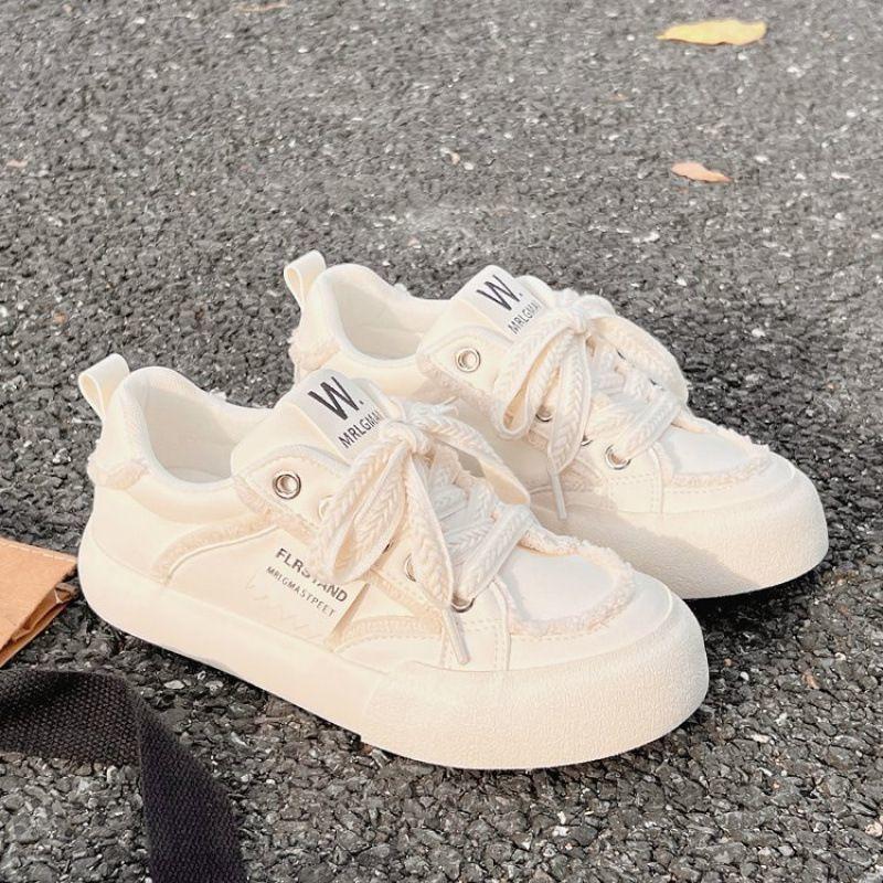 thick-soled versatile little white shoes women's spring new fashion ultra-light canvas shoes niche casual board shoes women