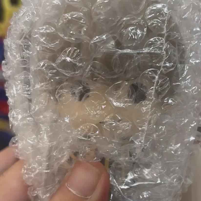 

Джинжон Приз D Сого Софби Буфер Продаётся запечатанным.