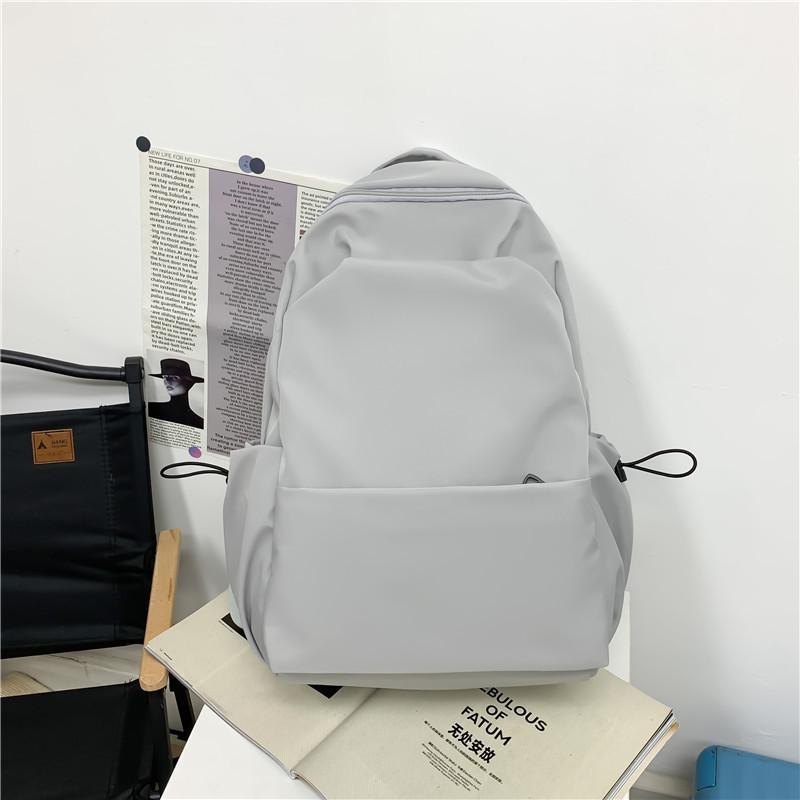 Versatile Japanese-style Backpack for Both Men and Women, A Solid Color Casual Large-capacity Travel Backpack