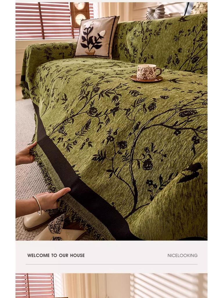 Luxurious Retro Chenille Sofa Slipcover - All-Season, Anti-Scratch French Design