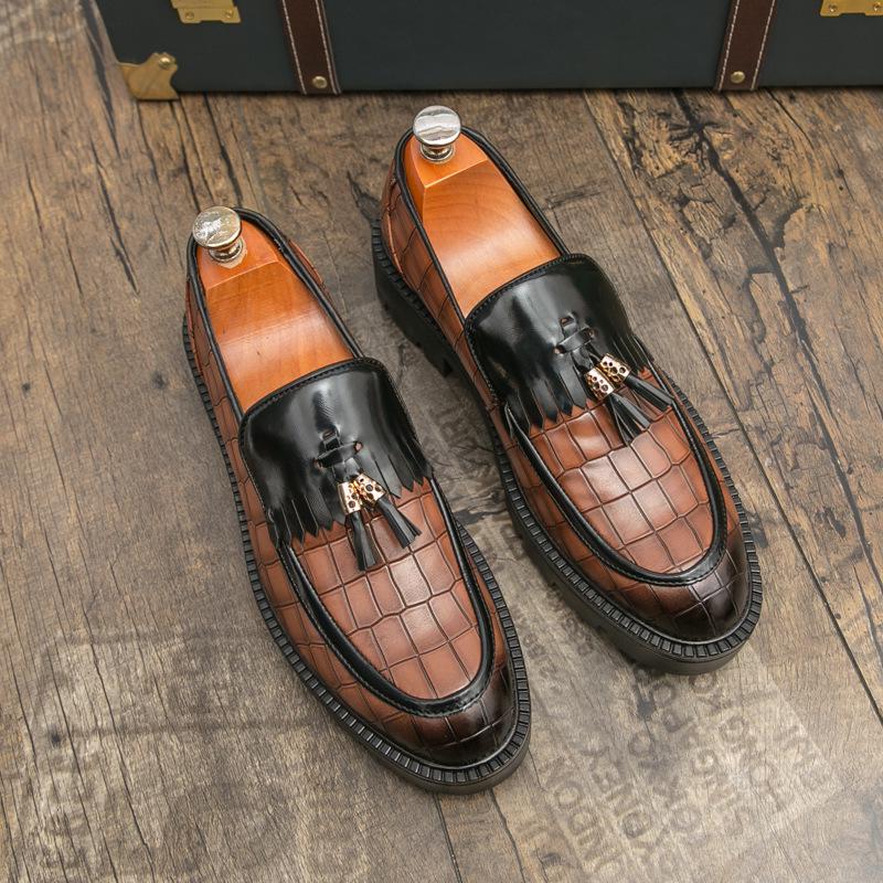 

Men s Plus Size Tassel Loafers - Trendy British Style Leather Slip-Ons 41 жовтий