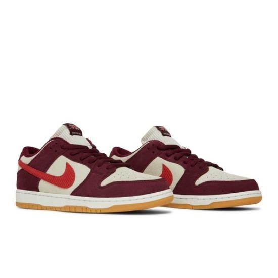 Nike Skate Like a Girl x Dunk Low SB DX4589-600