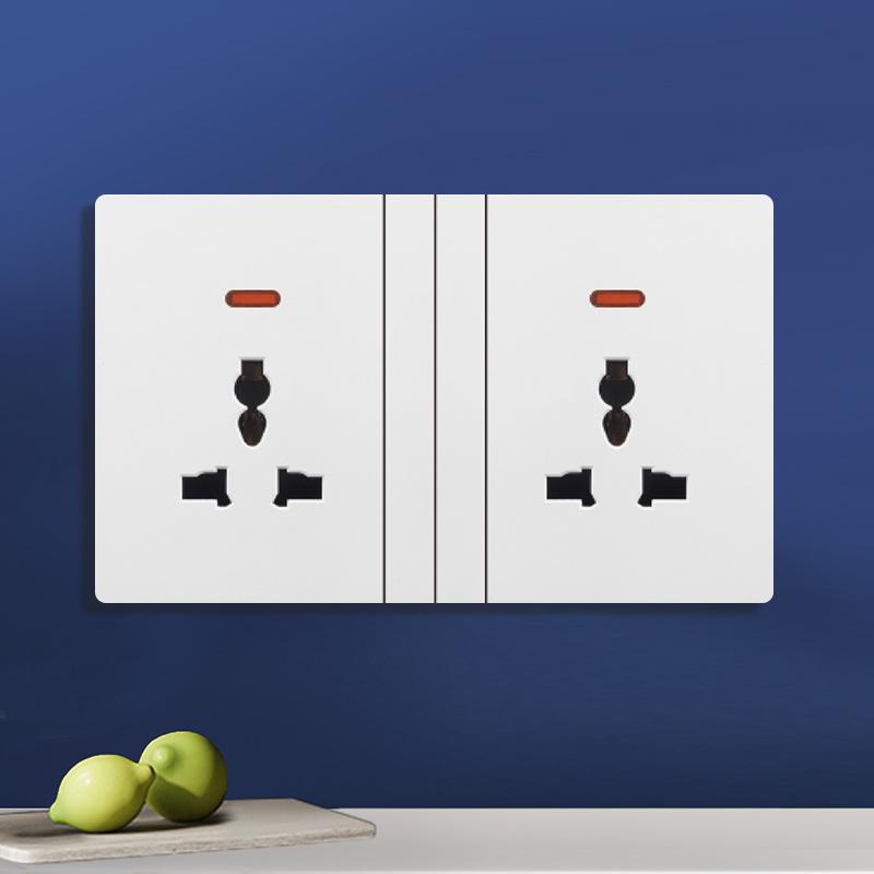 British 13A Multi-Hole Switch & Socket Panel with Type-C Fast Charge for Hong Kong & Macao