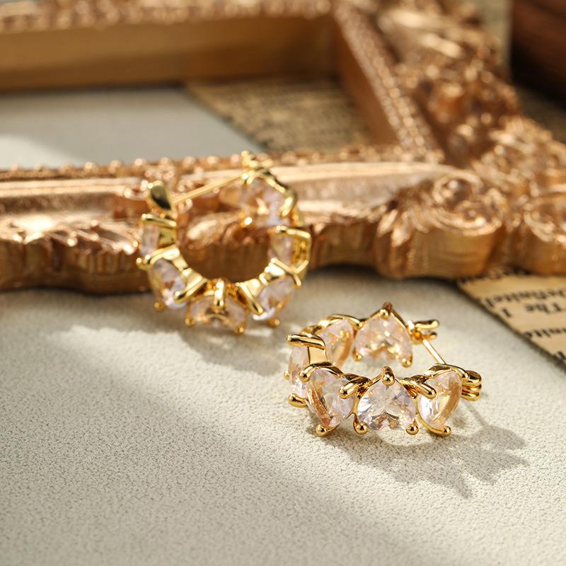 Love Zircon Gold Earrings Light Luxury Elegant Sweet Cool Personalized Fashion Earrings For Women
