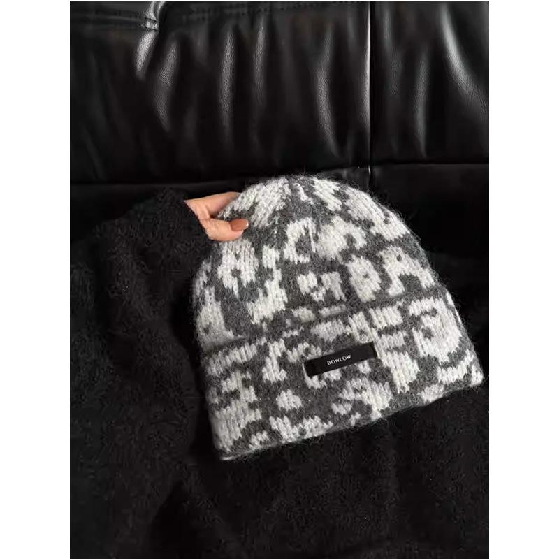 Korean Leopard Print Wool Knitted Toe Cap for Men and Women In Autumn and Winter Versatile Face-showing Small Warm Woolen Hat  Cold Hat