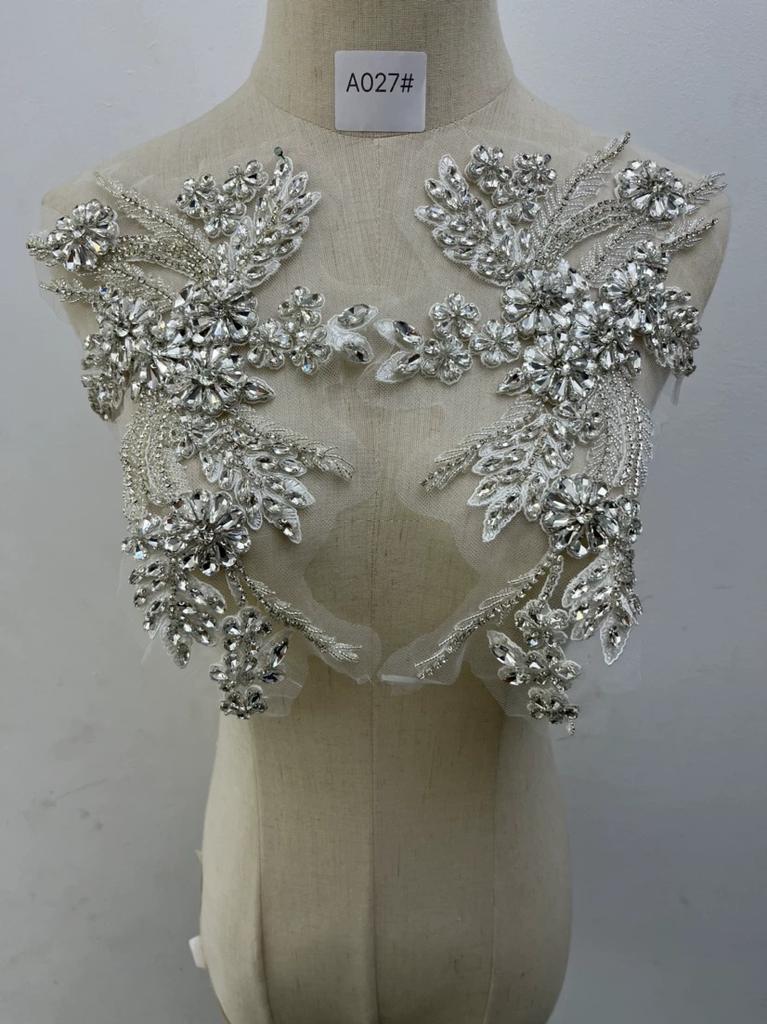 3D Blumige Strass-Applikation Perlenstickerei Zubehör Rose Fransen Miederbesatz Kristall Aufnähen Perlen Strass Rose Applikation