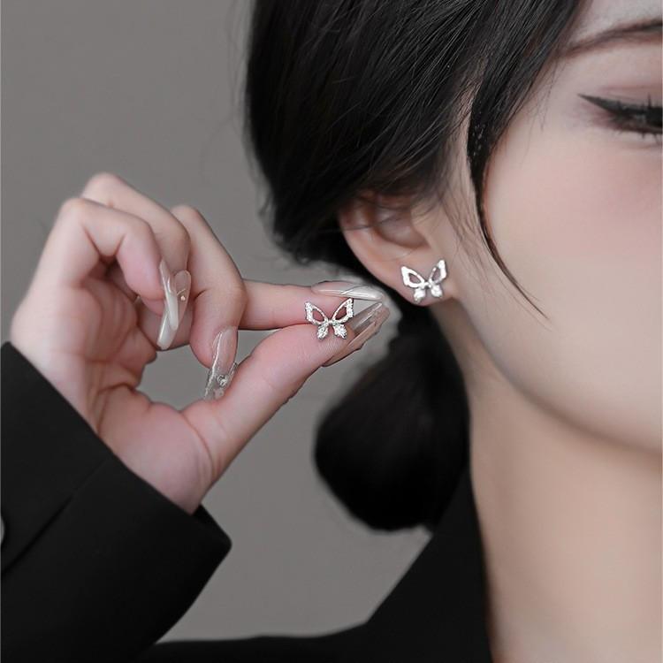 Sweet Butterfly Stud Earrings for Women - Fashionable Texture & Unique Design