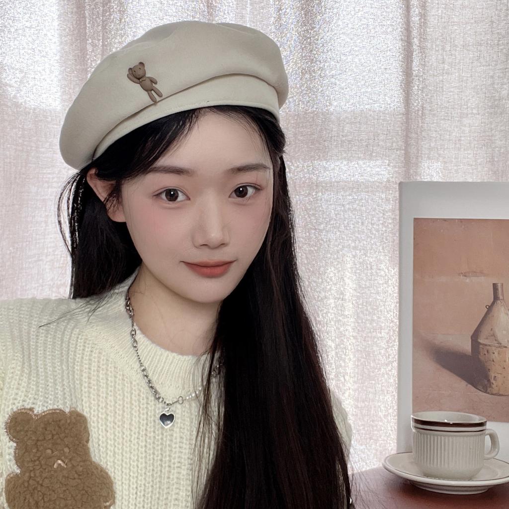 Japanese Retro Woolen Beret Female Face Small Korean Versatile Cartoon Bear Fashionable Temperament Painter Hat