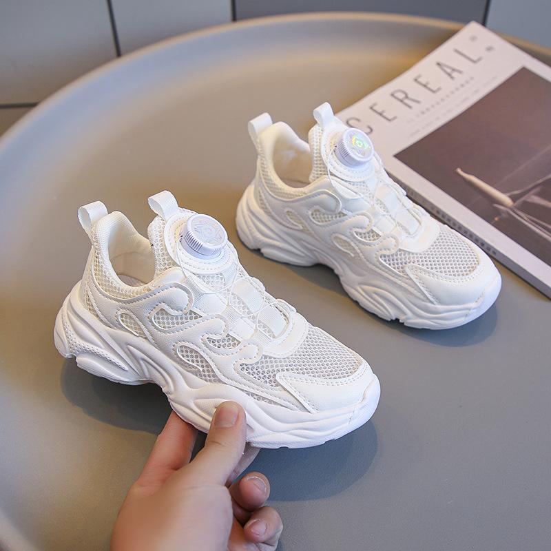 

Дышащая спортивная обувь с одной сетчатой ​​вращающейся кнопкой Сверхлегкая обувь для кампуса Специальные белые туфли 31