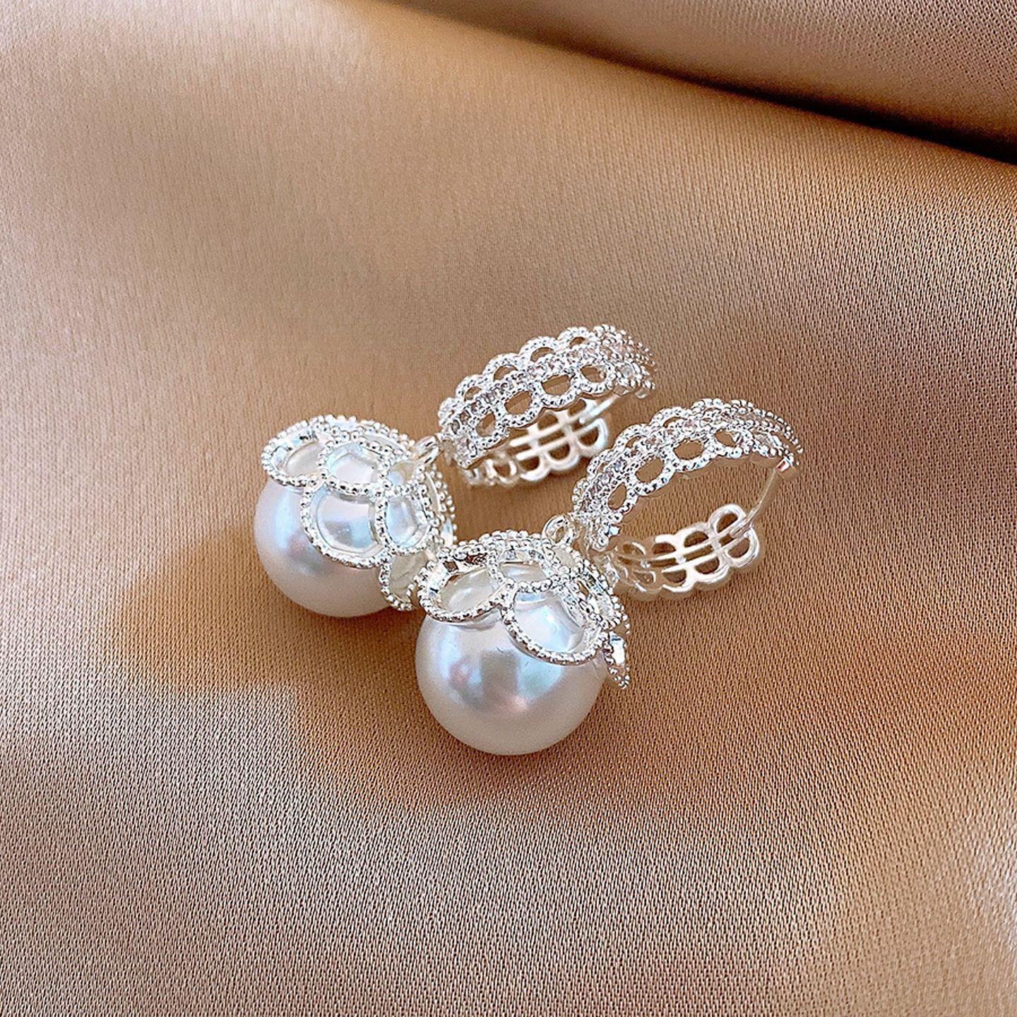 French court style zircon lace pearl earrings, ear buckles, fashionable temperament, personalized earrings.