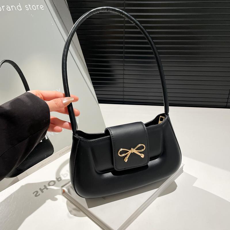 2025 new simple fashion casual small square bag women's simple fashion baguette bag trendy fashion shoulder armpit bag