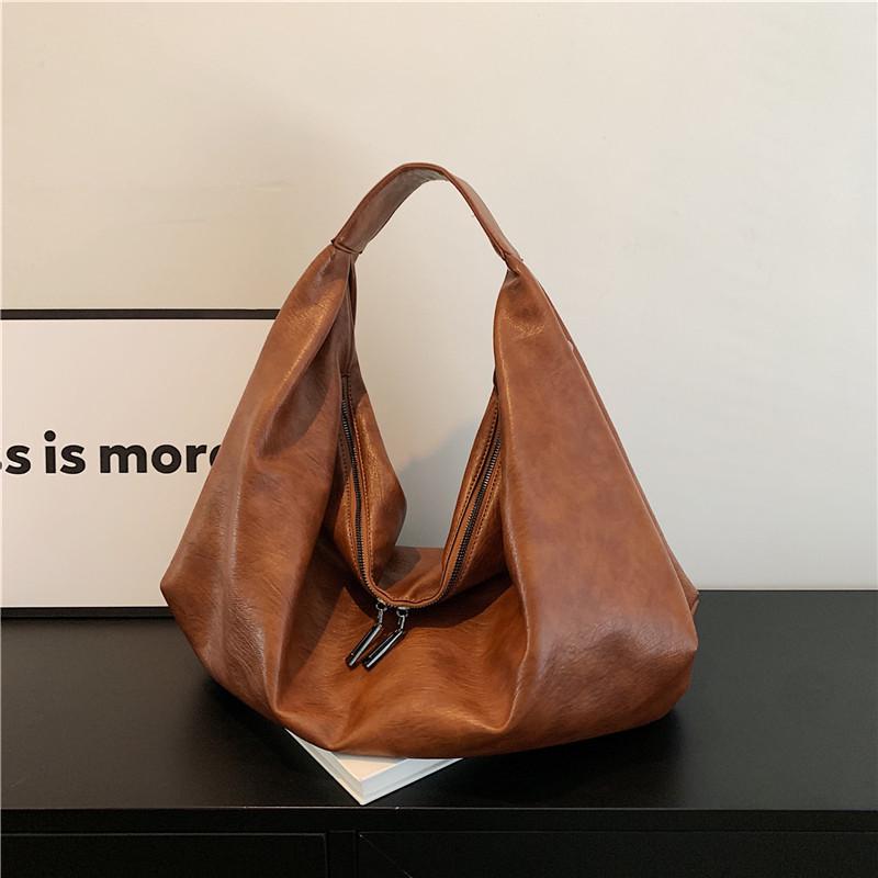 Trendy Large Capacity Women's Fashion Tote - Casual Single Compartment Underarm Bag
