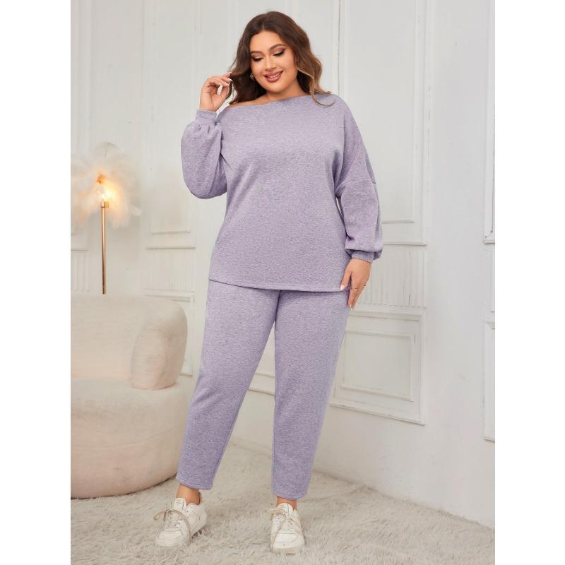 A New Off-the-shoulder Large-sized Loose Casual Long-sleeved and Long Pants Suit for Women