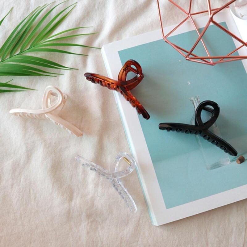 Women s Daily Matte Acrylic Big Hair Clip A29727_Transparent