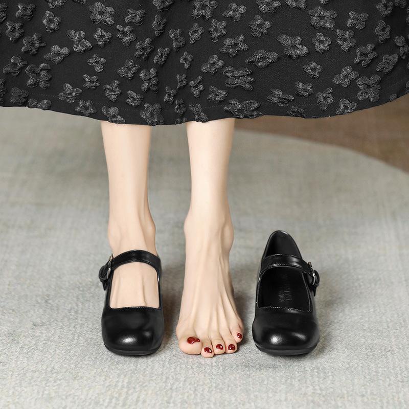 Inner height increase Mary Jane women's spring and autumn new thick heel single shoes one-word buckle small leather shoes